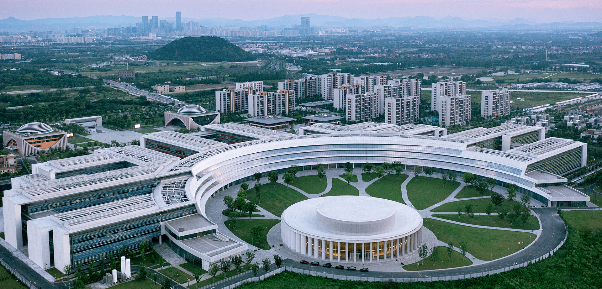 西湖大学云谷校区